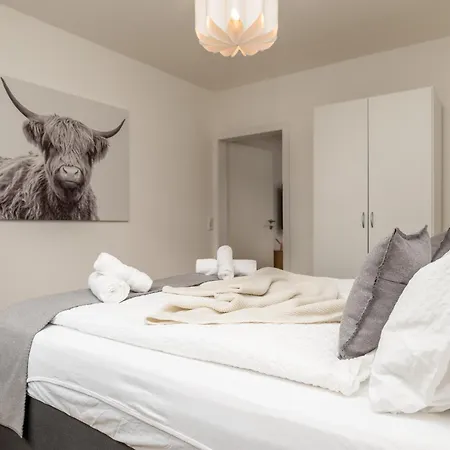 Appartement Elbling For 4 People - Billiards - 2 Bedrooms - 2 Bathrooms - Balcony With Mosel View - Parking - Wine Barrel Bar - Fully Equipped Kitchen - Netflix - Waiputv - 3 Km From Cochem Klotten