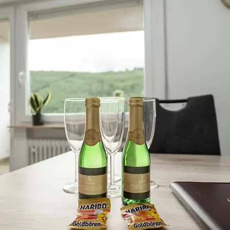 Elbling For 4 People - Billiards - 2 Bedrooms - 2 Bathrooms - Balcony With Mosel View - Parking - Wine Barrel Bar - Fully Equipped Kitchen - Netflix - Waiputv - 3 Km From Cochem Appartement *