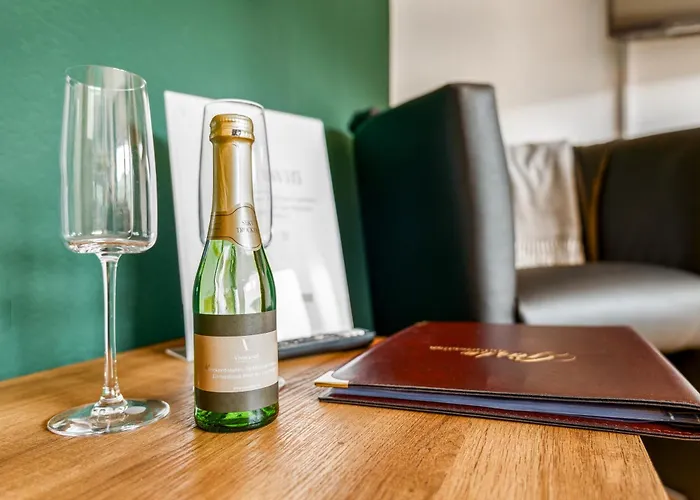 Elbling For 4 People - Billiards - 2 Bedrooms - 2 Bathrooms - Balcony With Mosel View - Parking - Wine Barrel Bar - Fully Equipped Kitchen - Netflix - Waiputv - 3 Km From Cochem Appartement Klotten