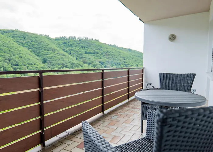 Elbling For 4 People - Billiards - 2 Bedrooms - 2 Bathrooms - Balcony With Mosel View - Parking - Wine Barrel Bar - Fully Equipped Kitchen - Netflix - Waiputv - 3 Km From Cochem Appartement *