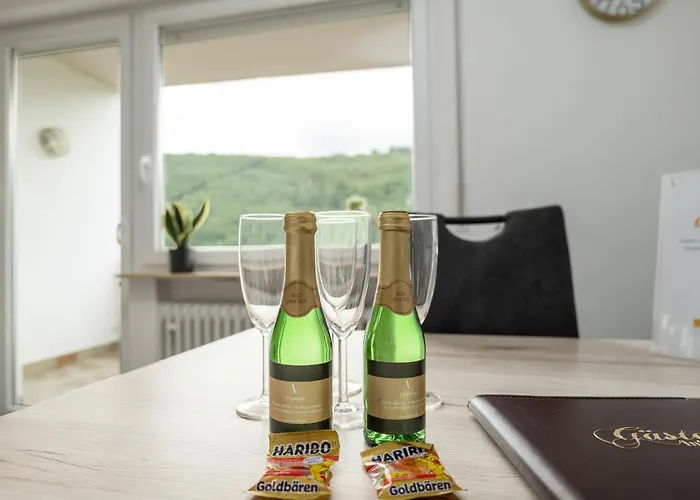 Elbling For 4 People - Billiards - 2 Bedrooms - 2 Bathrooms - Balcony With Mosel View - Parking - Wine Barrel Bar - Fully Equipped Kitchen - Netflix - Waiputv - 3 Km From Cochem Appartement *