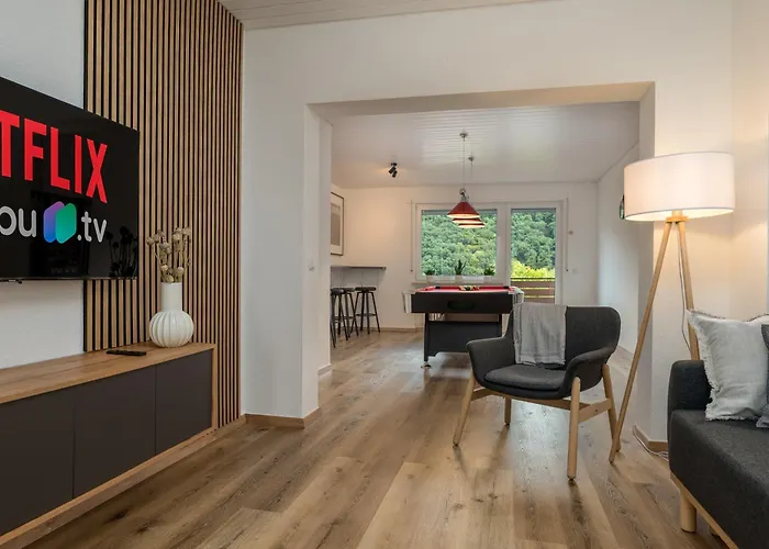 Appartement Elbling For 4 People - Billiards - 2 Bedrooms - 2 Bathrooms - Balcony With Mosel View - Parking - Wine Barrel Bar - Fully Equipped Kitchen - Netflix - Waiputv - 3 Km From Cochem Klotten